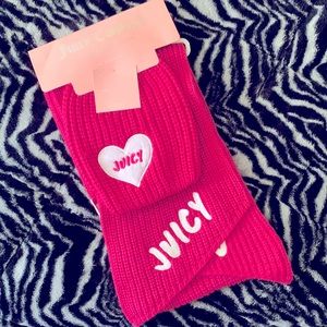Juicy Couture Hat & Scarf Set